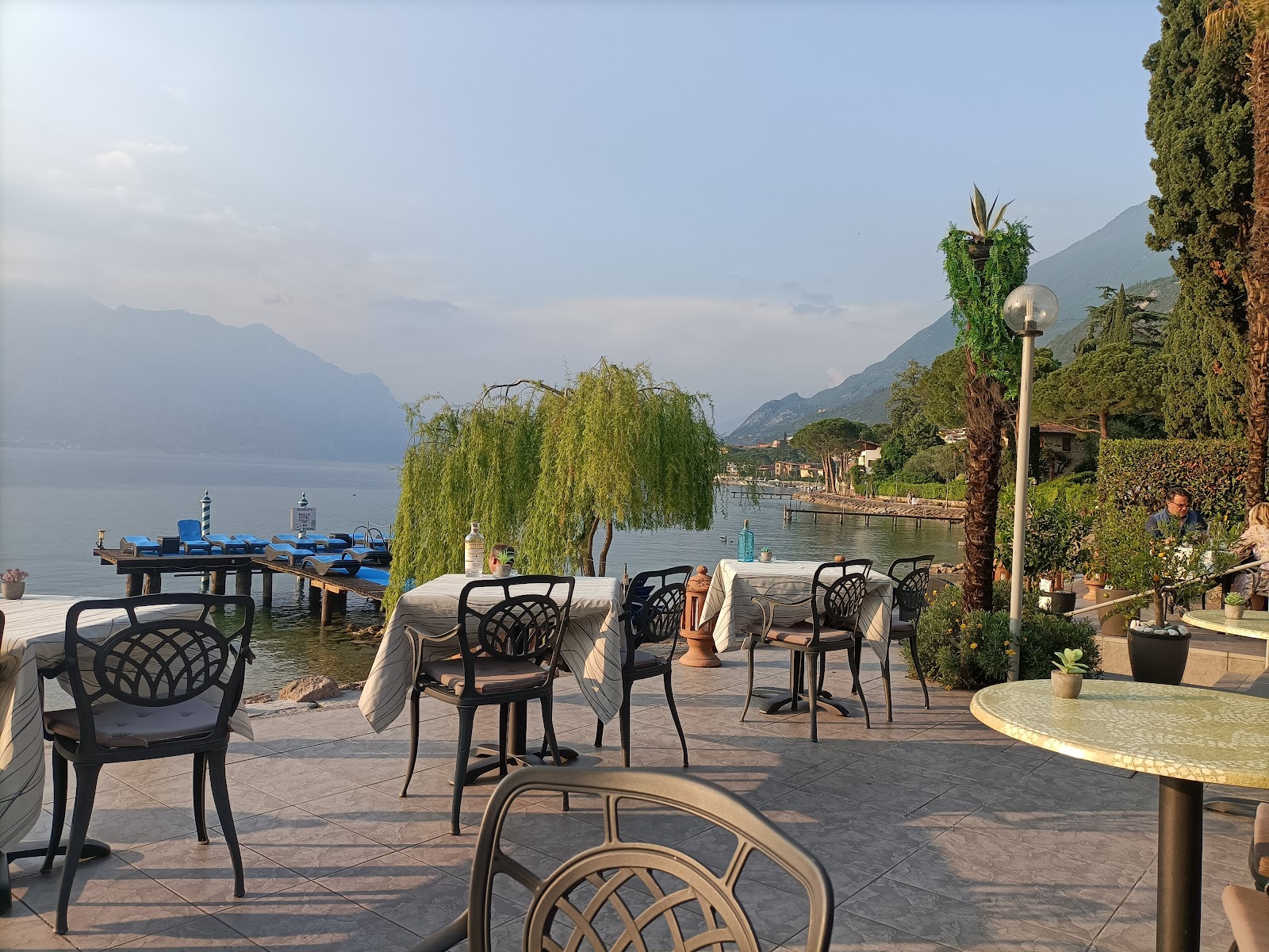 The lakeside breakfast terrace